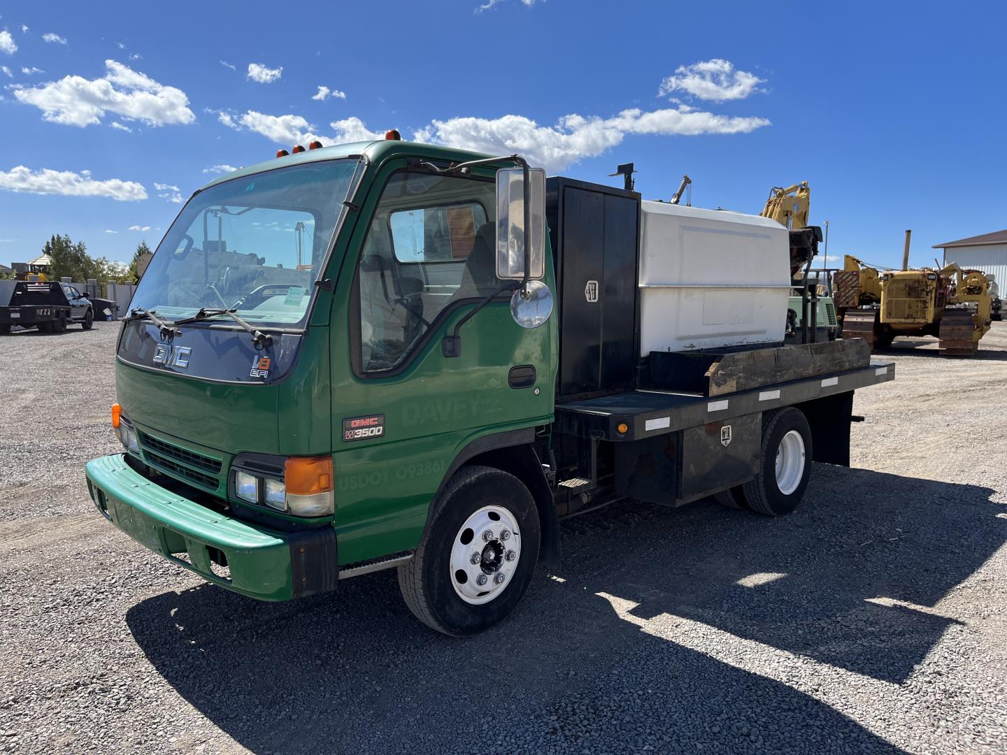 CAMION GMC W3500 TIPO HIDROSEMBRADORA